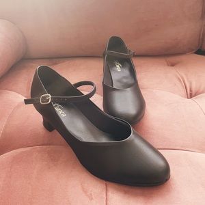 SO DANCA | BLACK CHARACTER SHOES